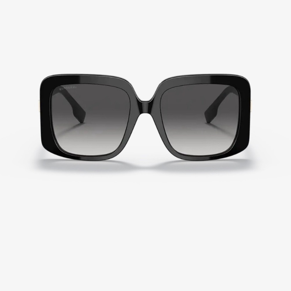 Burberry Penelope Sunglasses NIB!